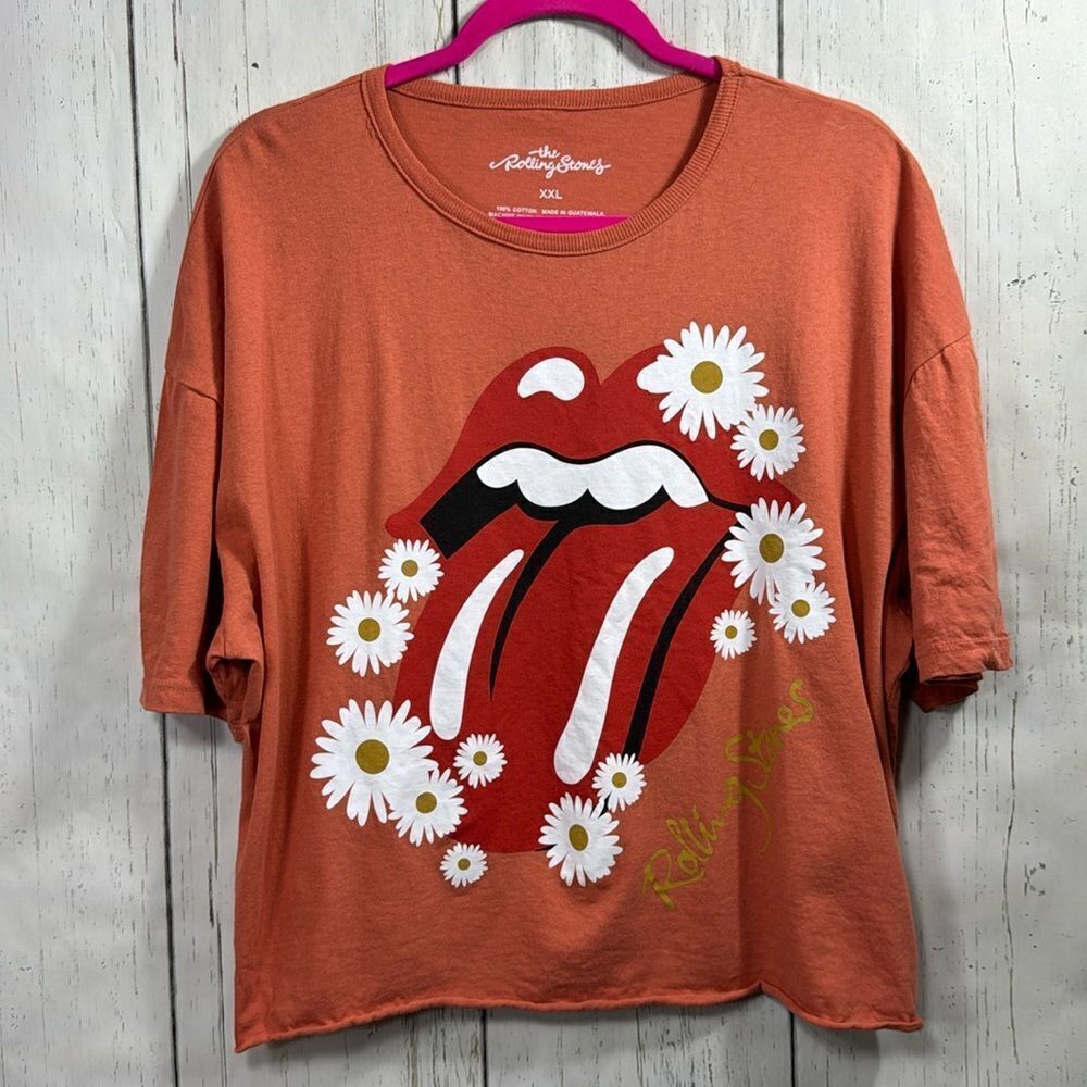 The Rolling Stones Daisy Floral Cropped Short Sleeve Cotton Graphic T Shirt